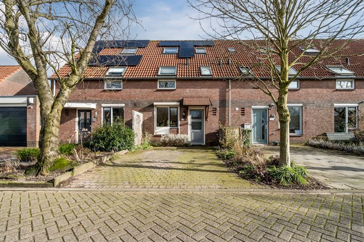 View photo 1 of Mophosostraat 38