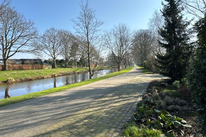 Bekijk foto 42 van Alte Picardiëkanaal 18