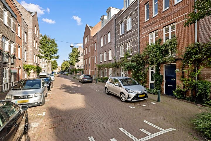 Bekijk foto 2 van Willem Silviusstraat 7