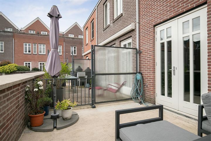 Bekijk foto 39 van Willem Silviusstraat 7