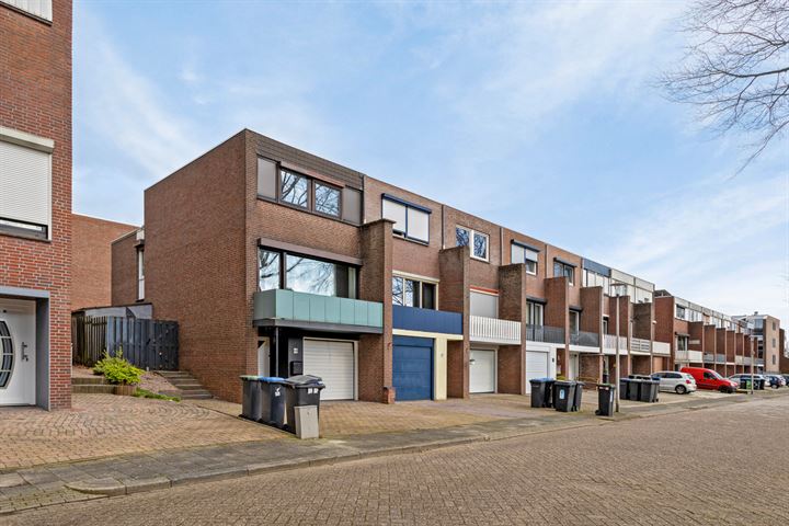 Bekijk foto 1 van Prof. Kamerlingh Onnesstraat 65