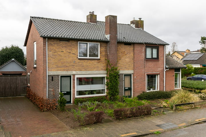 Bekijk foto 1 van Mauritiusstraat 36