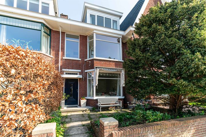 Bekijk foto 1 van Van Stienhovenstraat 3