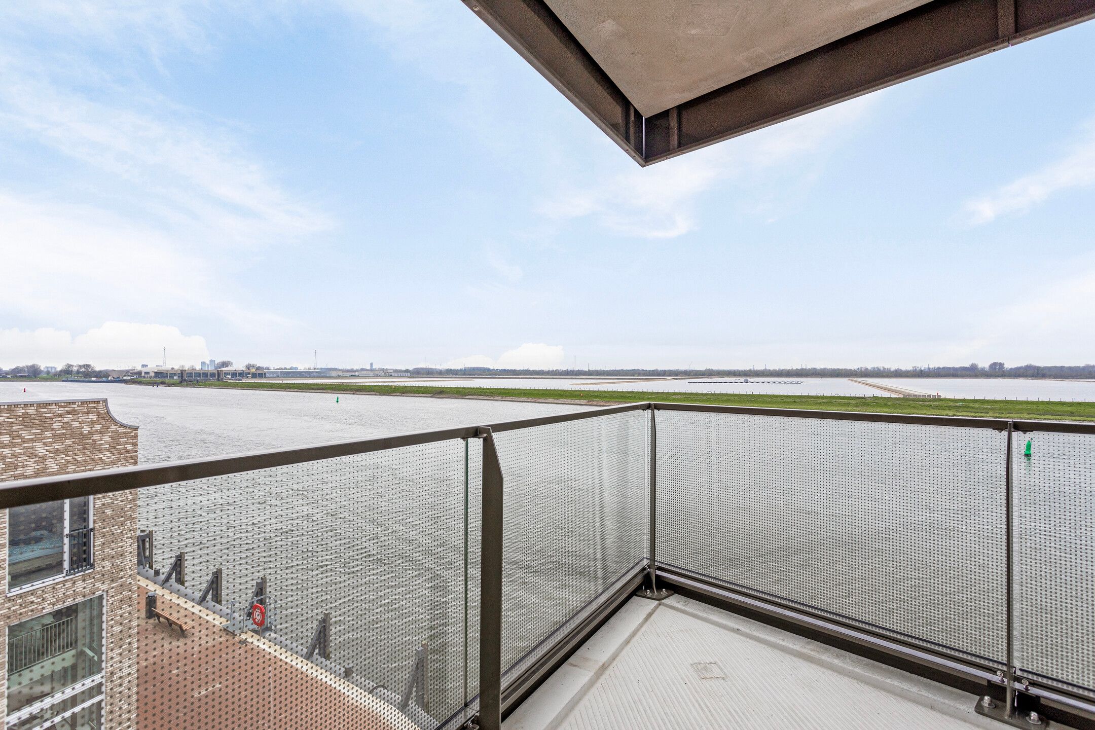 Foto 9 van Spuifront 2-J