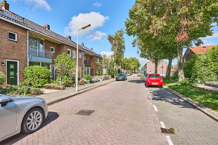 Bekijk foto 32 van Burgemeester de Boerstraat 33