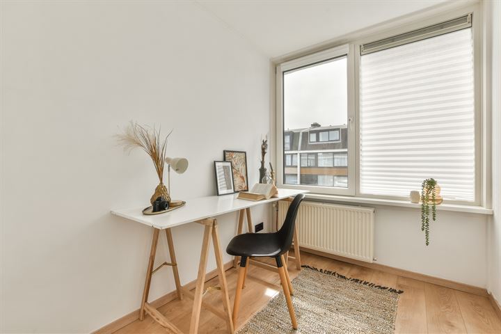 View photo 23 of Urkerstraat 16