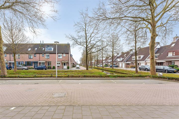 Bekijk foto 35 van Jaap de Jongstraat 46