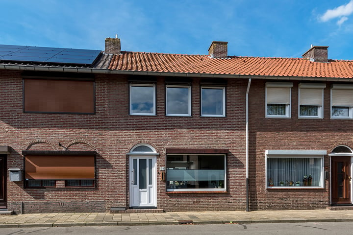 Bekijk foto 1 van Maarstraat 58