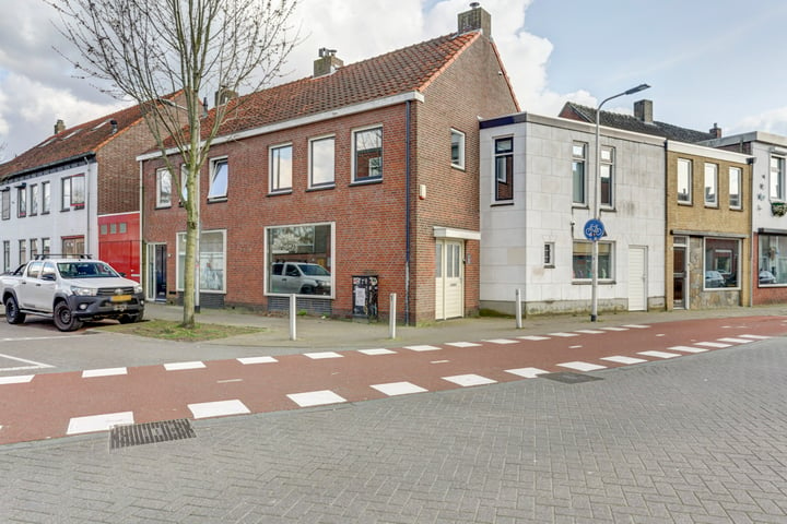 Bekijk foto 1 van Koestraat 90