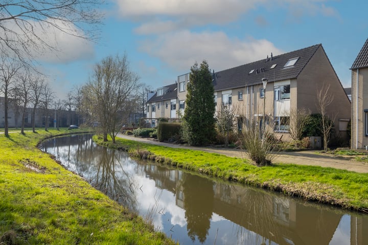 Bekijk foto 45 van Oostmolenpad 49