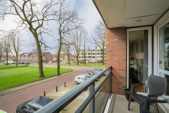 View photo 16 of Jekerstraat 112