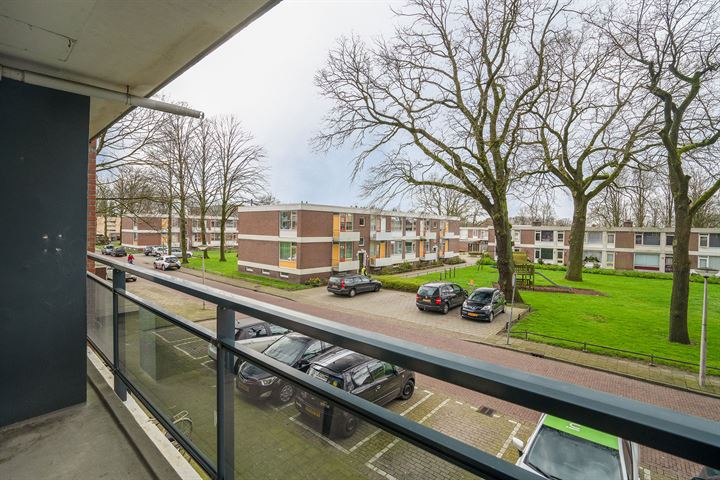 View photo 17 of Jekerstraat 112