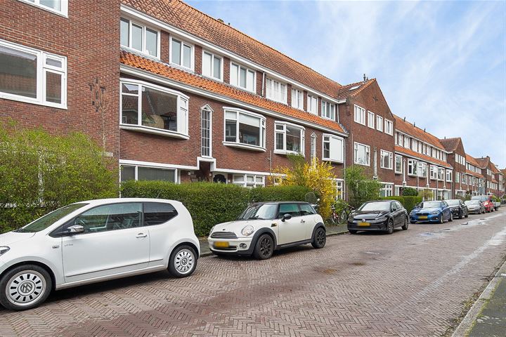 View photo 27 of Jan van Galenstraat 6-A