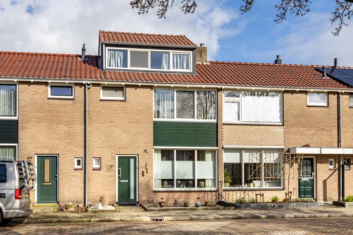 View photo 1 of Rengelinkstraat 47