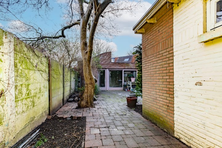 Foto 34 van Enschotsestraat 121