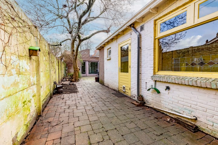 Foto 48 van Enschotsestraat 121