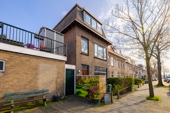 Bekijk foto 42 van Delistraat 100