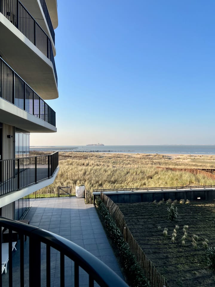 Photo 2 of Westhavendam 13-202