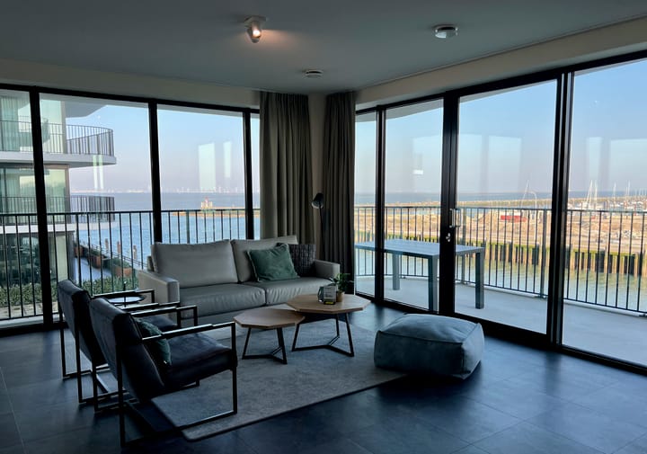 Photo 4 of Westhavendam 13-202