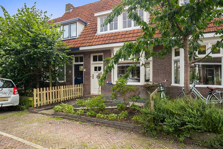 View photo 33 of Vermeerstraat 15