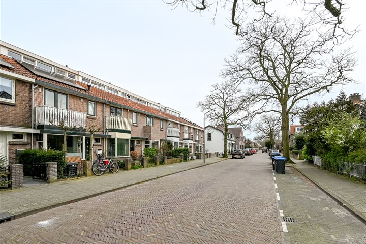 View photo 32 of Kerkweg 82