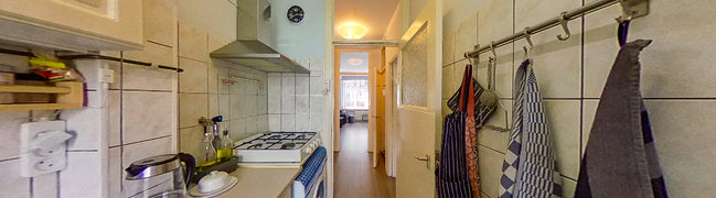 View 360° photo of Keuken of Van Spilbergenstraat 64-1