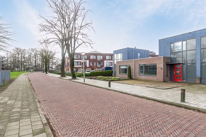 Bekijk foto 35 van Drostenstraat 60