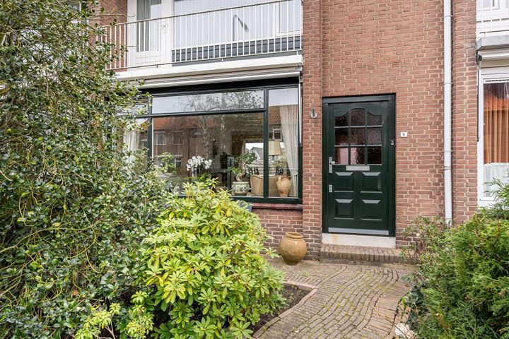 Bekijk foto 3 van Huis te Veldelaan 6