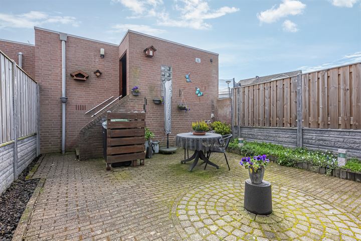 View photo 19 of Groenstraat 142