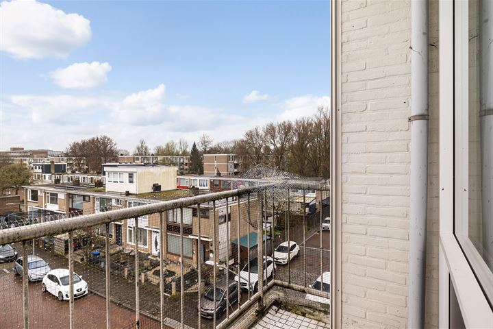 Bekijk foto 20 van Jekerstraat 35