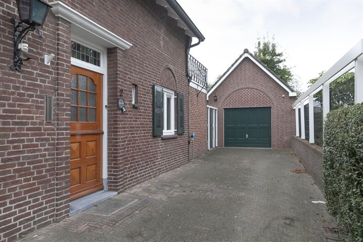 Bekijk foto 3 van Bakelgeertstraat 2