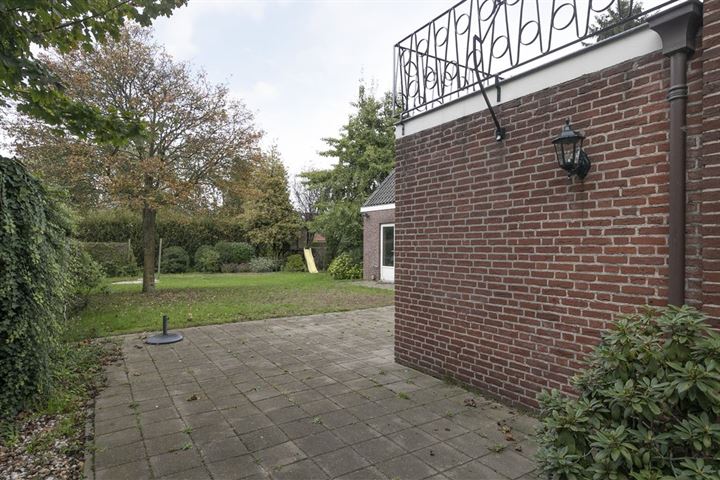 Bekijk foto 35 van Bakelgeertstraat 2