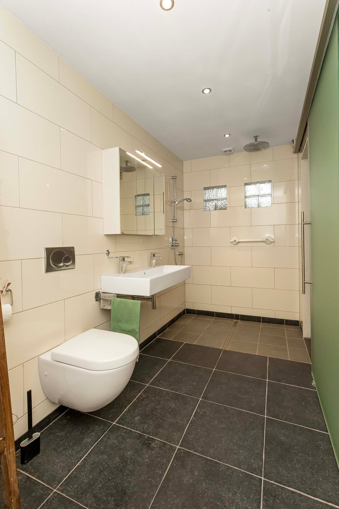 Foto 16 van Gemertseweg 2