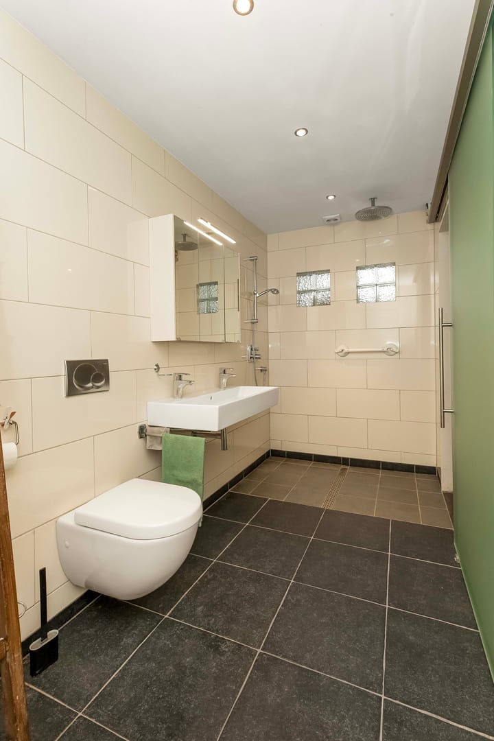 Foto 16 van Gemertseweg 2