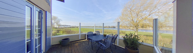 View 360° photo of Terras voorzijde of Middelweg 133