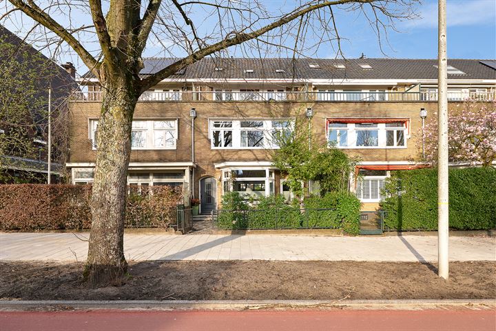 Bekijk foto 49 van Diepenbrockstraat 42