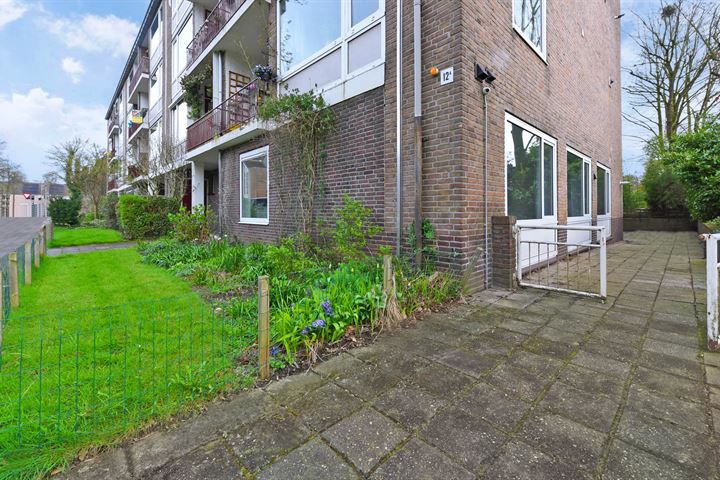 Bekijk foto 3 van Johan Wagenaarstraat 12-A