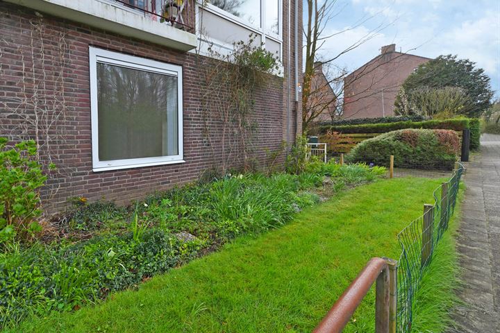 Bekijk foto 27 van Johan Wagenaarstraat 12-A