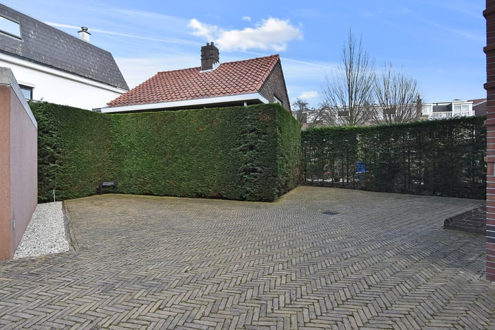 View photo 19 of Haagweg 203