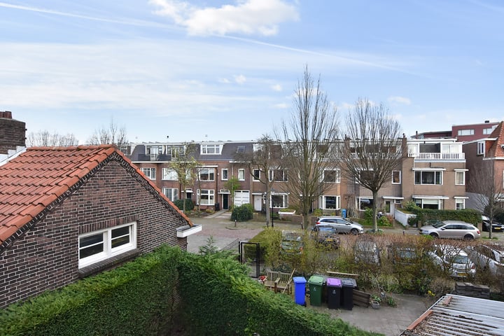 View photo 33 of Haagweg 203