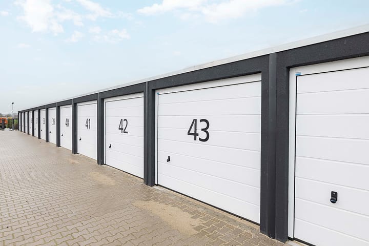 Photo 5 of Eeser Hout