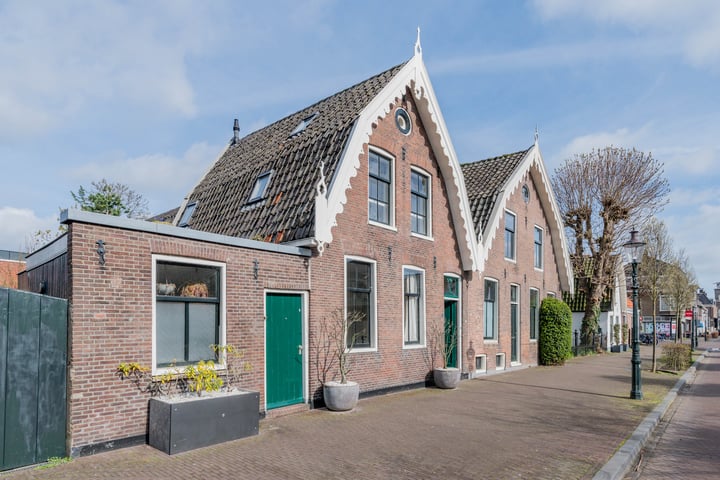 View photo 1 of Groeneweg 6