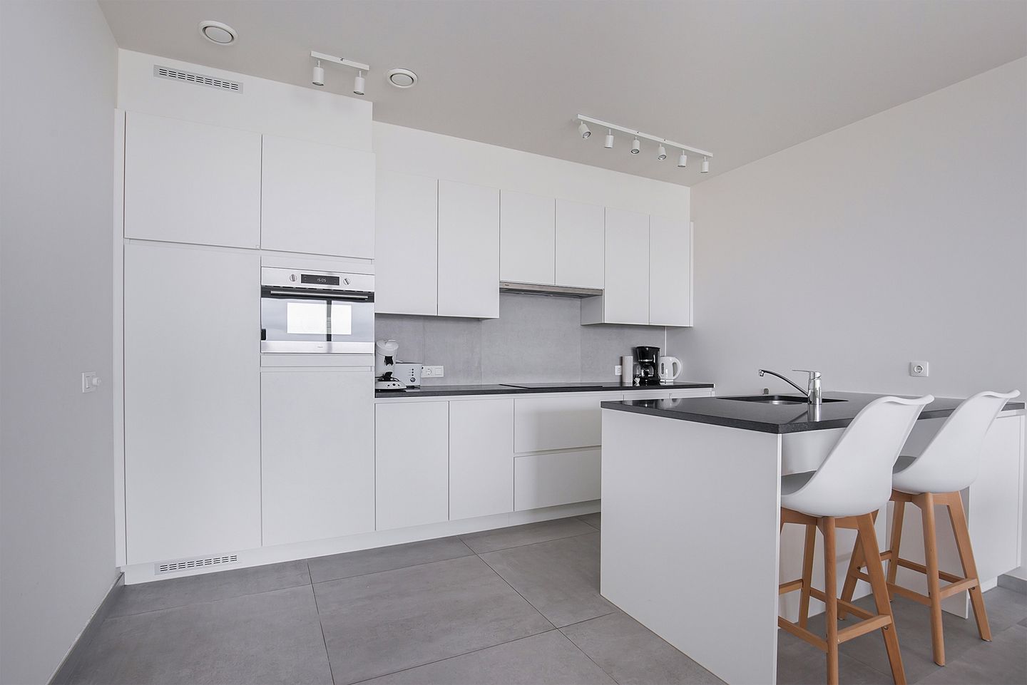 Foto 10 van Spuiplein 43-302