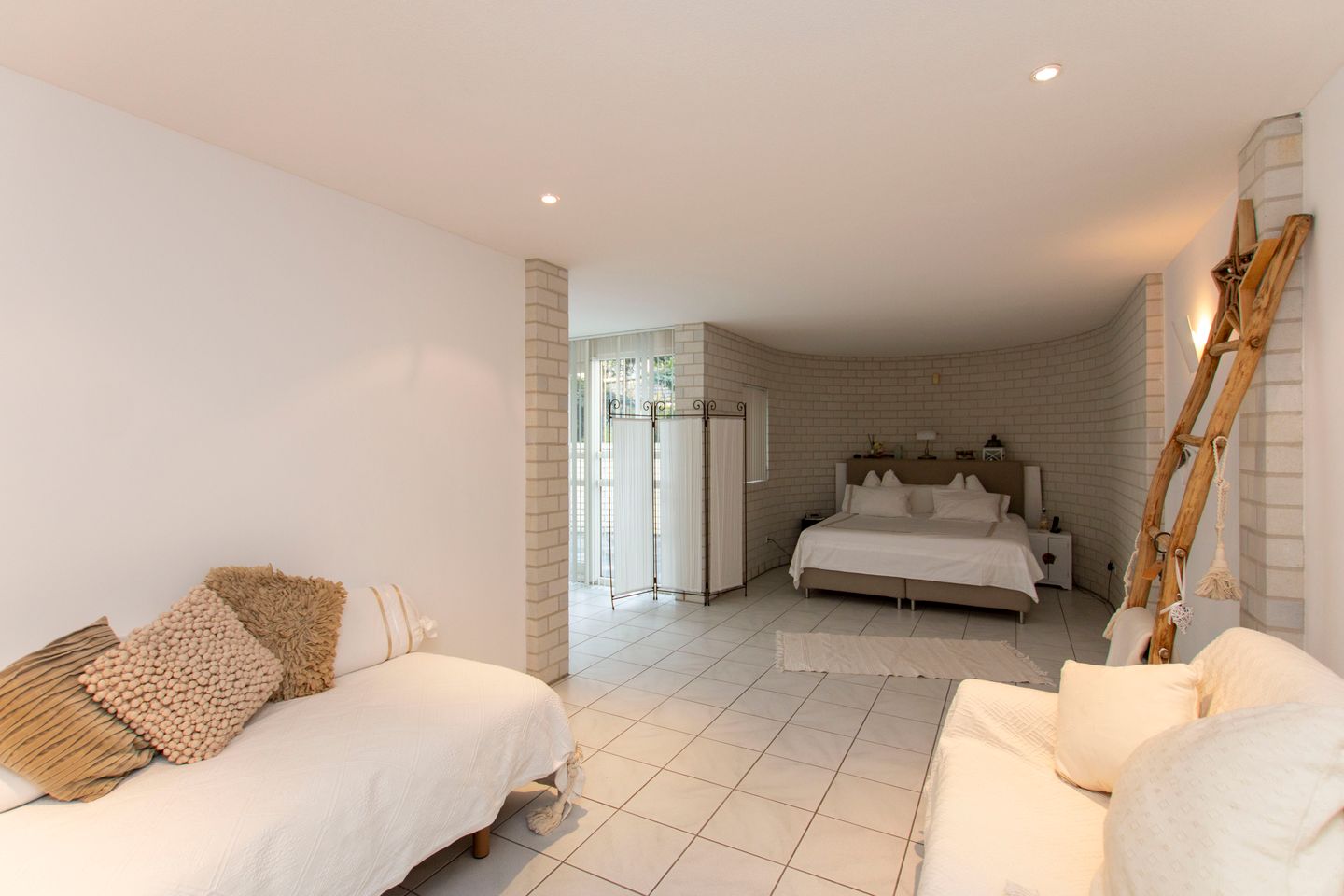 Foto 35 van Rijksstraatweg 225