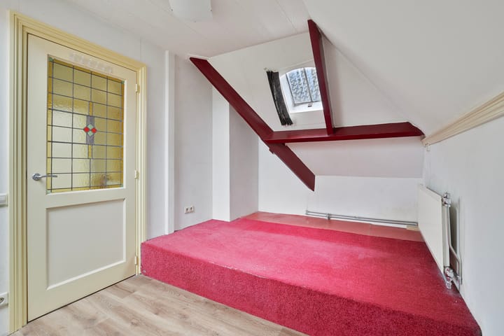 Foto 47 van Veluviaweg 12-B