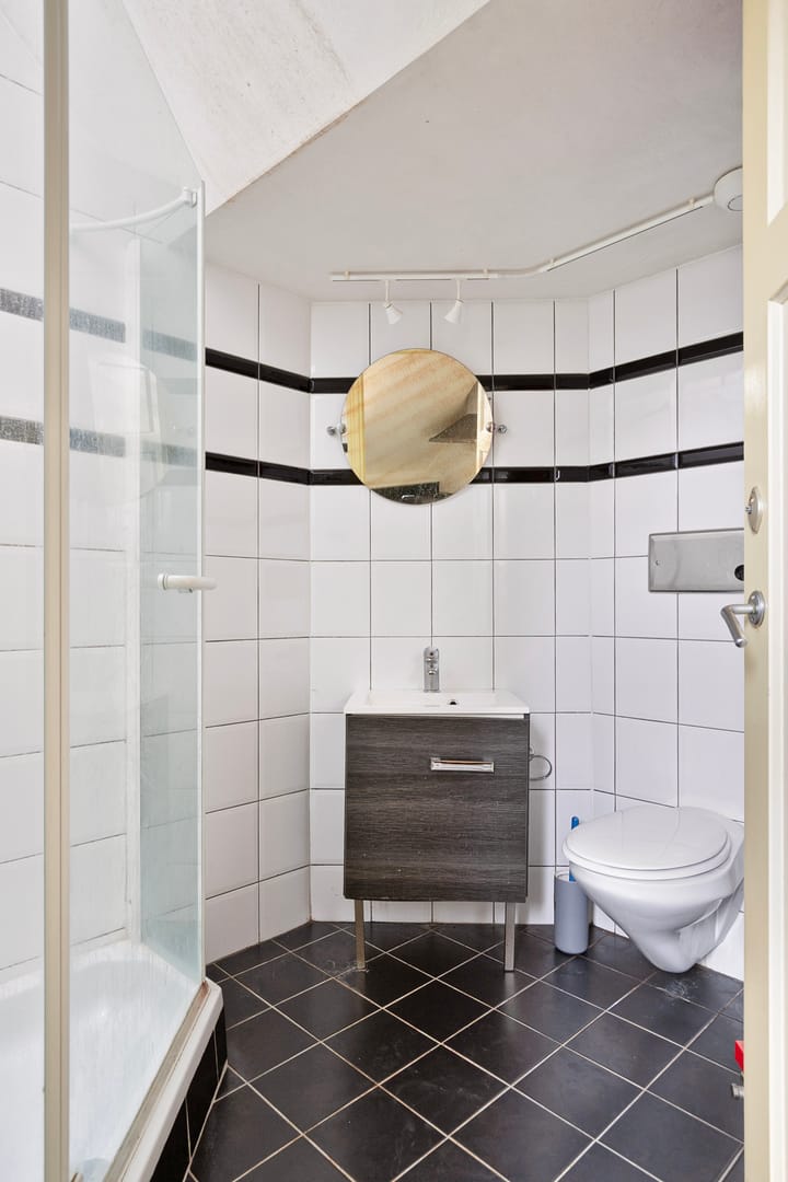 Foto 45 van Veluviaweg 12-B