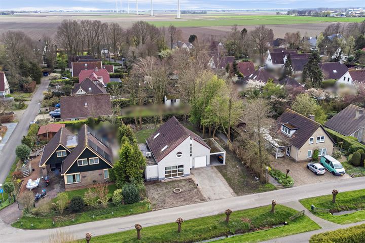 View photo 5 of Eikenlaan 16