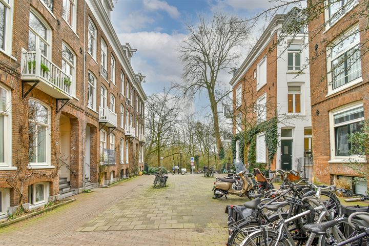 Bekijk foto 15 van Saxenburgerstraat 18-1