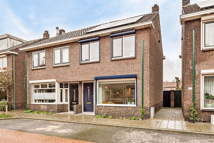 Bekijk foto 1 van Gerard Doustraat 19