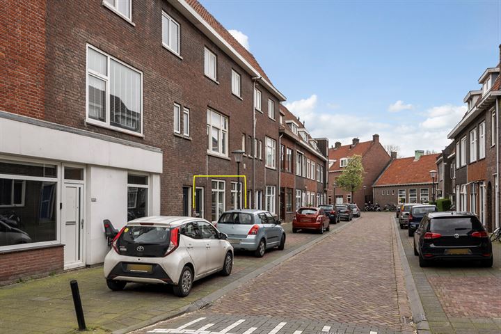 View photo 1 of Valeriusstraat 3